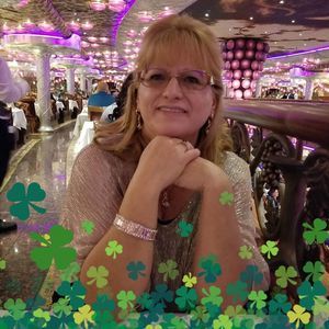 Meet your Posher, Julia